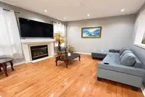 4BR 3 Bath Comfort Home Guest house, Mississauga