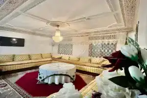 Superbe Joli studio indépendant pres de tout, Fes