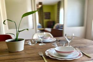 ANTALYA MERKEZ KALEİÇİ MUHTEŞEM OTANTİK daire Apartments, Antalya