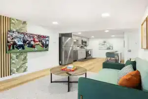 Remodeled 1BR Private Basement 9 Min to Beach Apartments, Seattle