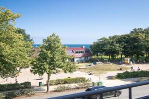 Hotel Haus am Meer in direkter Strandlage, Zimmer mit Meer- oder Gartenblick, teils Balkon & Frühstück zubuchbar in historischer Villa, Kuhlungsborn