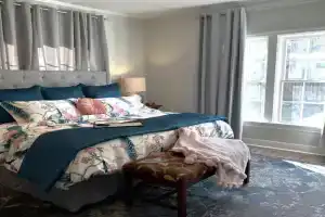 The Peacock Guest house, Tyler