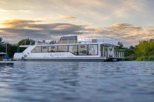 Harbor Suite Hotel, Templin