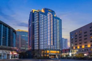 Mehood Lestie, May Fourth Square MixC Hotel, Qingdao
