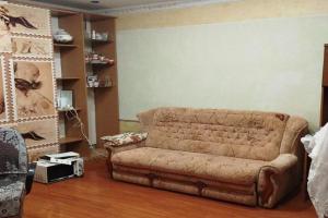 ne daleko ot tsentra Apartments, Odessa