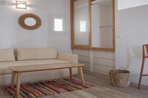 Casa Poco, 150 meters from Beach, Ornos