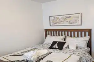 Belle chambre 2 pas Hôpital UQTR Services Apartments, Trois-Rivieres