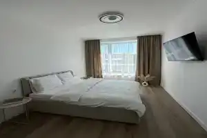White loft ZhK Prestizh SVITLO TsILODOBOVO Apartments, Ternopil