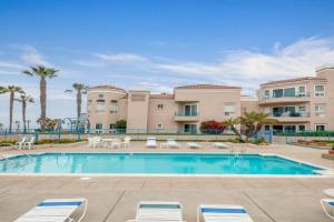 4P-213 Pier & Ocean View with pool Guest house, Oceanside