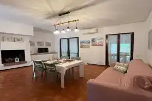 Sud Sardinia Capitana 200 mt beach Guest house, Flumini