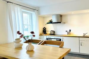 Linden Apartment- 4 Personen- Waschmaschine- Parkplatz, Wolfsburg