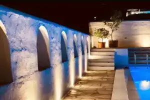 Casa Evita, Gennadi