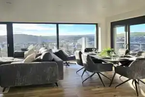 Moderne 3-Zimmer-Wohnung mit Panoramablick Apartments, Bad Berleburg