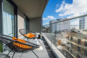 Official Mercury Suites With Rooftop Pool Access, Pembroke