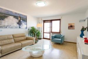 GuestHost - Sweet Central Apartment Center, Pescara