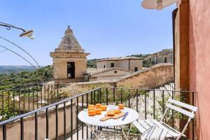 Apartment Raffo- Wohnung mit Aussicht in Ibla by Interhome, Ragusa