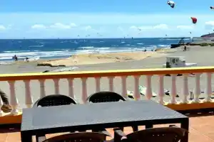 Holiday Home Haus mit Wifi und Terrasse direkt am Strand by Interhome, El Medano