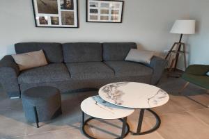 Leaf apartment with private parking, Volos