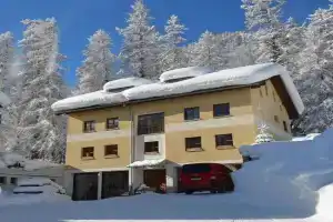 Apartment Chesa Formel - Stalla Engiadina by Interhome, Pontresina