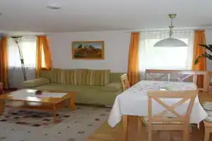 Apartment Nette Wohnung in Garitz mit Garten und Terrasse by Interhome, Bad Kissingen