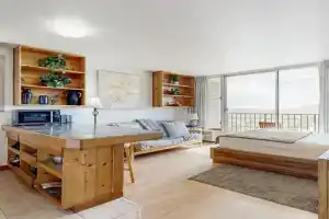 Fairway Villa 2411 - 30 night minimum, Honolulu