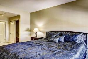 Modern 1BR • Gym • Convention Ctr • Secure Parking Guest house, Baltimore