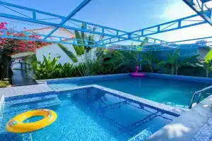 Alo Homestay - Nguyên Căn 7 PN Cho 20 Khách - Bao Gồm Bếp - Hồ Bơi - Sân Chơi BBQ, Phan Thiet