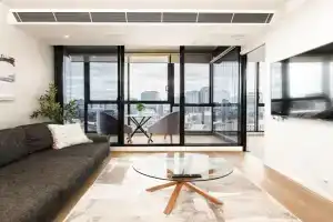 Skyline Outlook - Free Parking, Pool & Gym Apartments, Melbourne