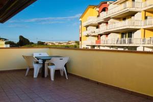 Bright apartment with two lovely terraces, Eraclea Mare