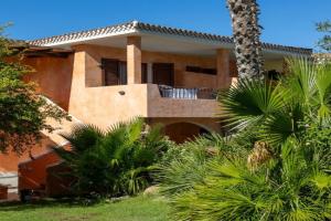 Elegant studio in Sardinian stone residence, Palau