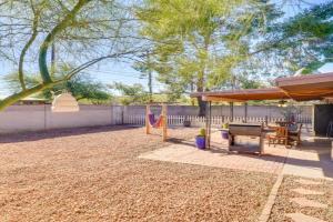 Half-Mi to Loop Access! Private Hideaway Guest house, Tucson