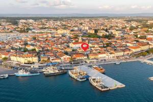 Luxurious Apartment In With Wifi, Biograd
