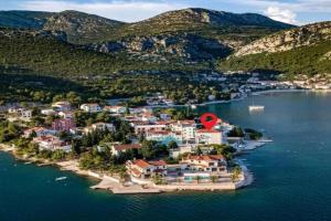 3 Bedroom Gorgeous Apartment In, Klek