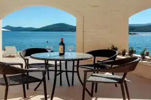 1 Bedroom Stunning Apartment In, Klek