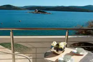 Cozy Apartment In With House Sea View, Klek