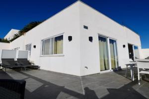 Valletta View 2BR with Terrace Apartments, St Julians