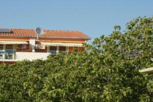 Apartment Apartment mit Balkon by Interhome, Vinisce
