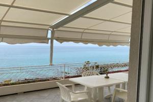 Apartment Villa Laura am Meer - P1 by Interhome, Pizzo