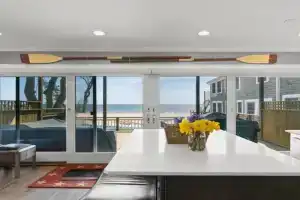Modern Beachfront Escape - Steps from Ferry - Deck Guest house, Provincetown