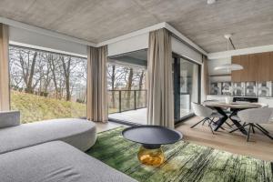 2 Bedroom Green City View apartment by Reside Baltic, Vilnius