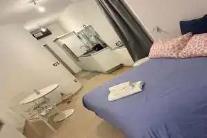 Casa Acquarello, Savona