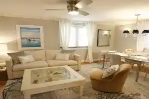 Private Coastal Apartment 2BR 1BA Near Brickell, Miami