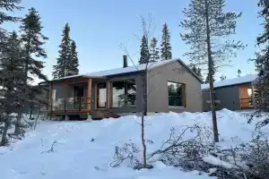 Villa Light, Ruka