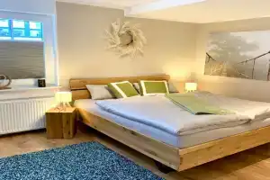 CityNest und Auszeit - Zwei charmante Ferienwohnungen an einem Standort - zentral in Apartments, Schmallenberg
