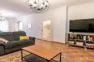 National Palace 2BR by BulgarianHomes Apartments, Sofia