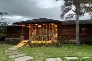 Estaciones de - Mountain Lodge, Jarabacoa
