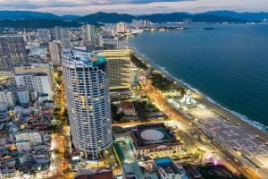 Aqualune Residence Beachfront Apart-hotel, Nha Trang