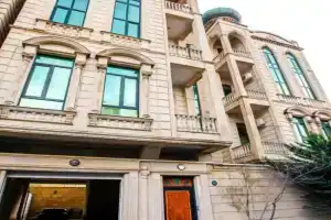 Villa Centre, Baku