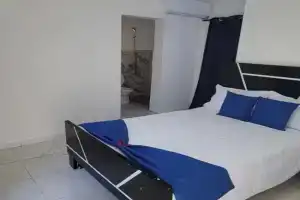 Hostal y Piscina Hotel, La Romana