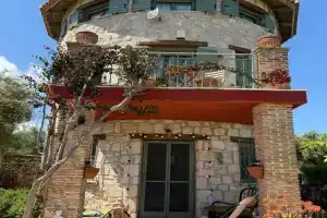 Valory’s Stone Tower Villa, Vasilikos